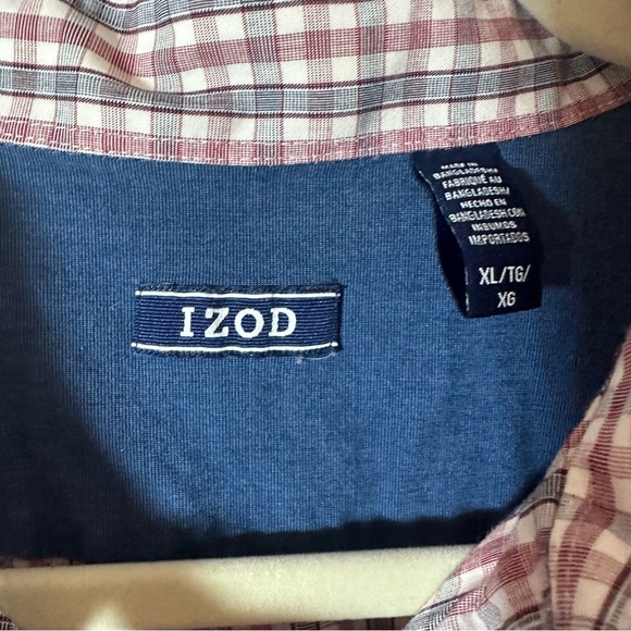 Izod Red, Blue and White Plaid Short Sleeved Button Down Shirt Men’s Size XL - Picture 3 of 6